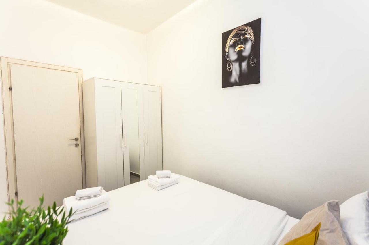 Lovely Apartment Close To The Beach 텔아비브 외부 사진