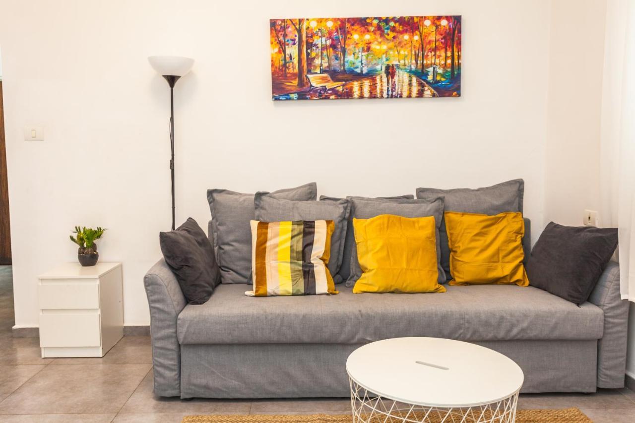 Lovely Apartment Close To The Beach 텔아비브 외부 사진